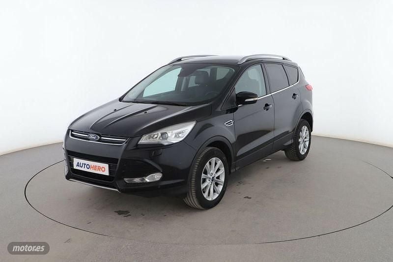 Negro Usado 2015 Ford Kuga Titanium SUV | 10.899 € (Precio justo) - Imagen 1/3