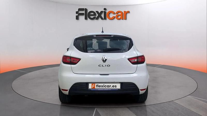 Usado Renault Clio IV Business 90 CV (66 kW) 2018 Blanco Berlina