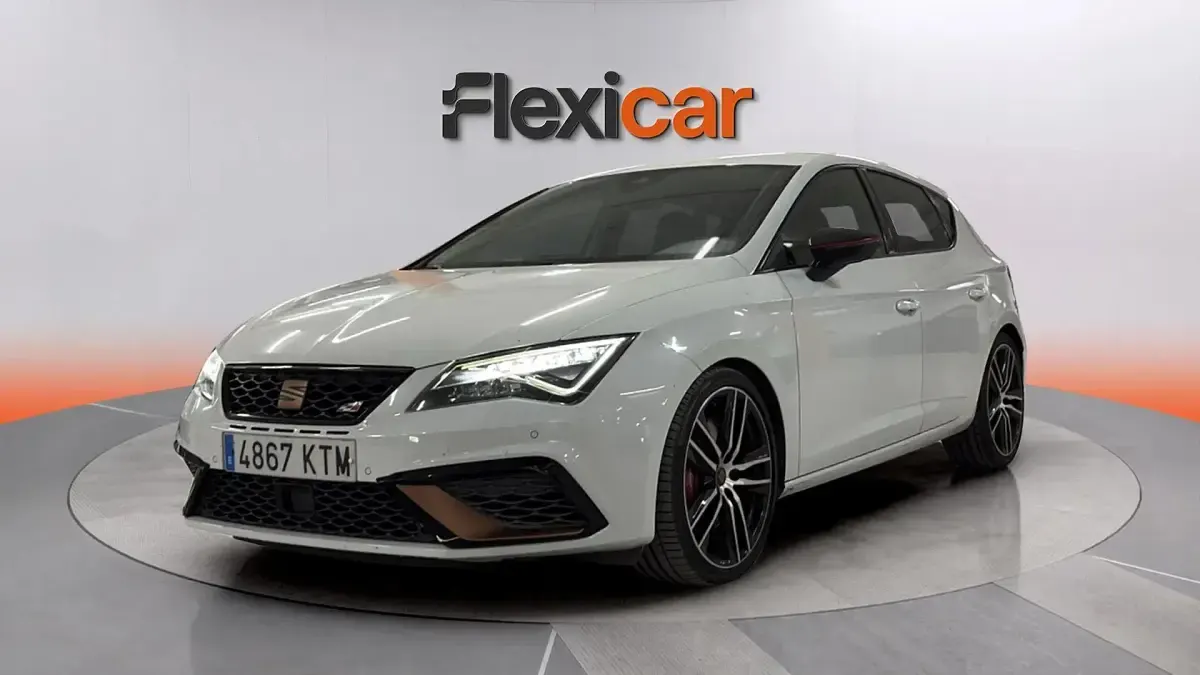 Usado Seat Leon CUPRA 290 CV (213 kW) 2019 Blanco Berlina