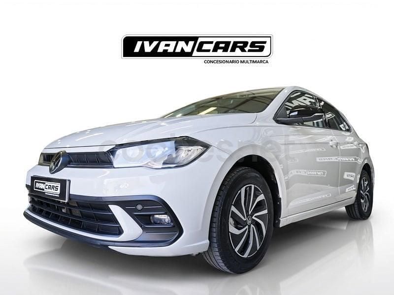 Usado VW Polo Life 95 CV (69 kW) 2022 Beige Utilitario