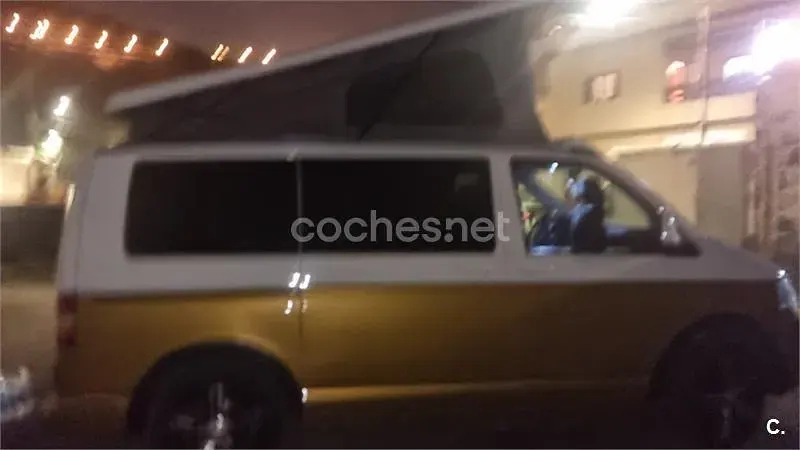 Usado VW California Beach 140 CV (102 kW) 2008 Amarillo Van