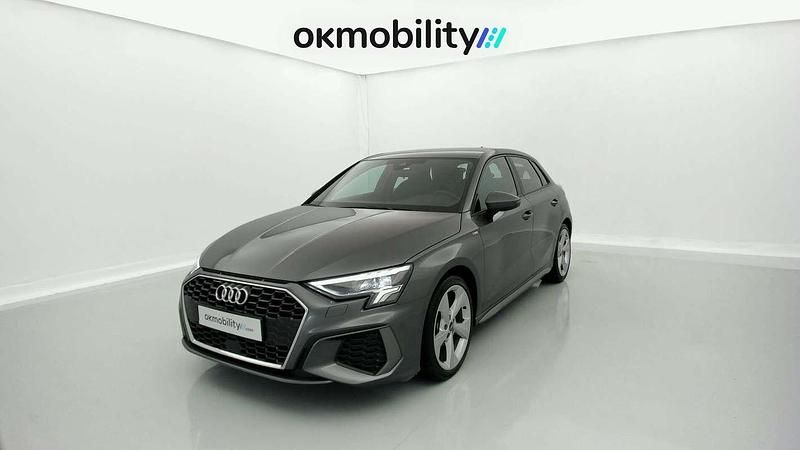Usado Audi A3 S-Line 150 HP (110 kW) 2024 Prateado Carrinha