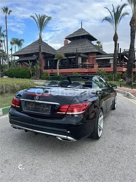 Usado Mercedes E220 170 CV (125 kW) 2014 Negro Descapotable