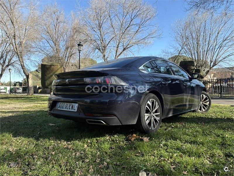 Usado Peugeot 508 Allure 130 CV (95 kW) 2019 Azul Berlina
