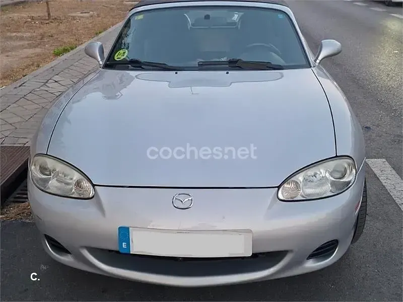 Usado Mazda MX5 Active 110 CV (80 kW) 2004 Gris / plata Descapotable