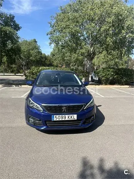 Usado Peugeot 308 Active 130 CV (95 kW) 2018 Azul Berlina