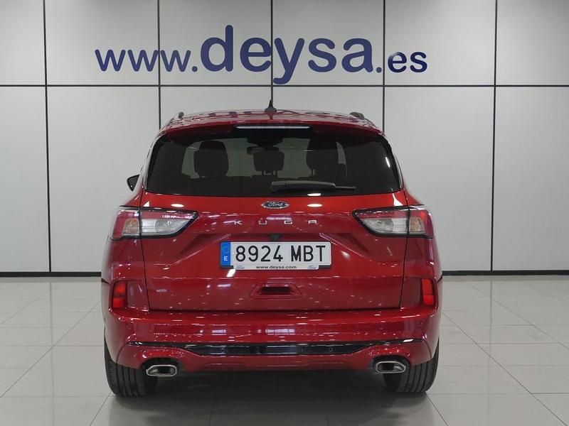 Usado Ford Kuga ST-Line X 150 CV (110 kW) 2022 Rojo SUV