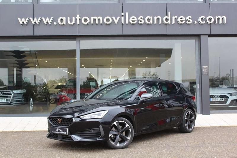 Usado Cupra Leon 150 CV (110 kW) 2024 Negro Utilitario