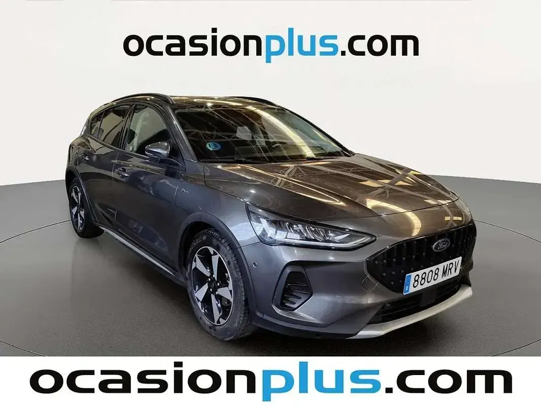Usado Ford Focus Active 155 CV (114 kW) 2024 Gris Utilitario
