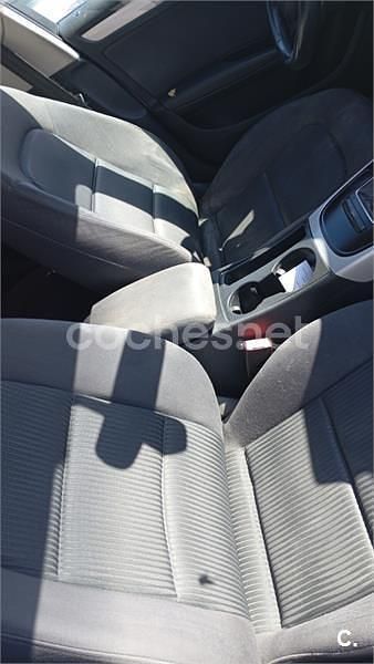 Usado Audi A4 143 CV (105 kW) 2011 Blanco Familiar