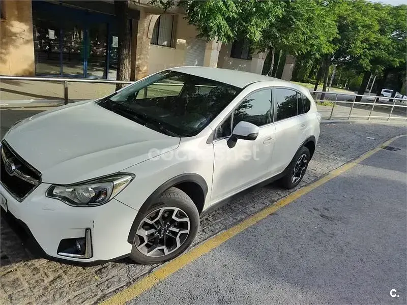 Usado Subaru XV 147 CV (108 kW) 2016 Blanco SUV