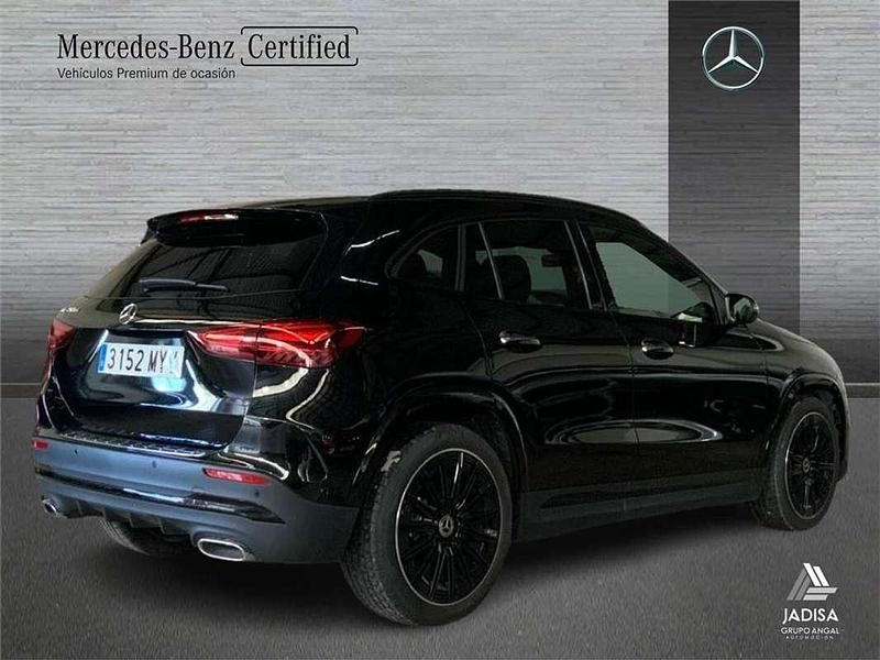 Usado Mercedes GLA200 150 CV (110 kW) 2025 SUV