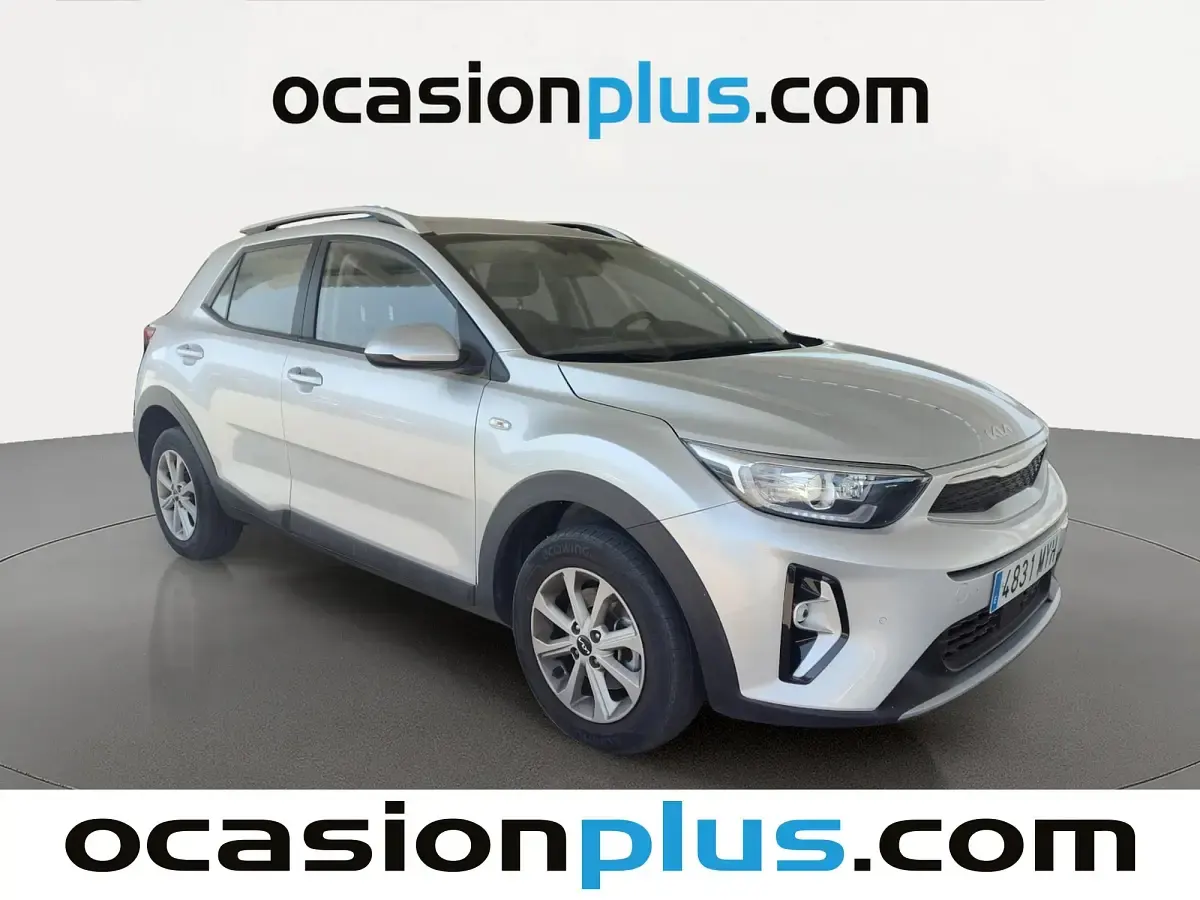 Usado Kia Stonic 79 CV (58 kW) 2025 Gris SUV