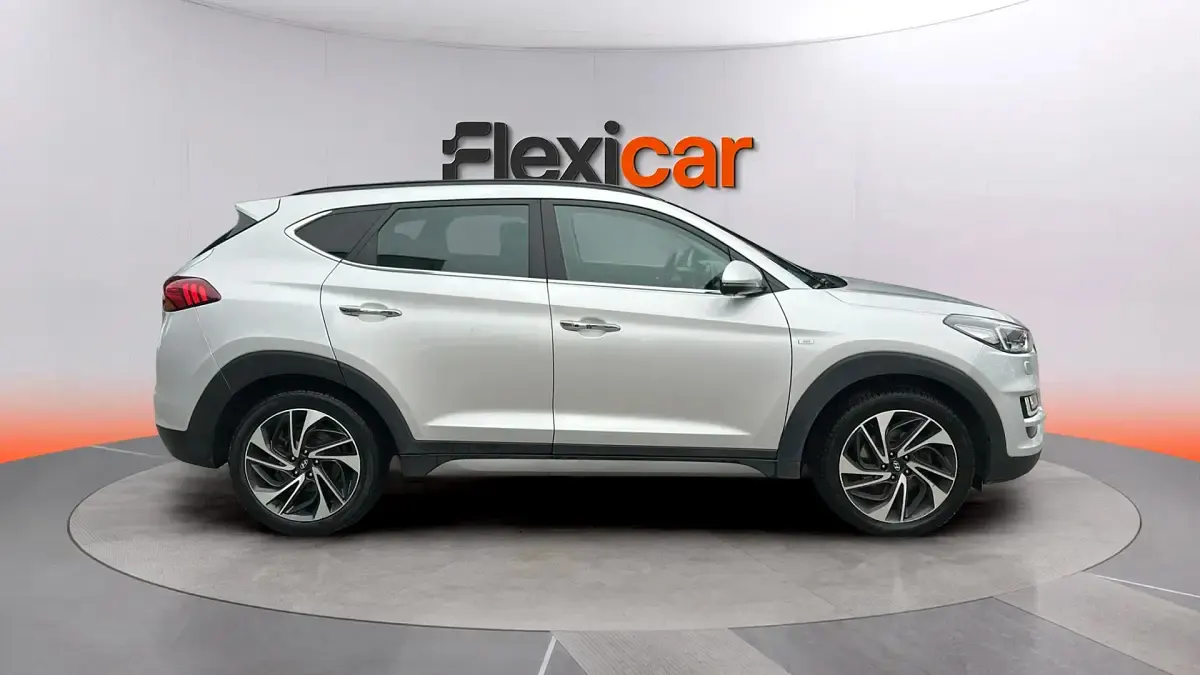 Usado Hyundai Tucson 116 CV (85 kW) 2020 Gris SUV