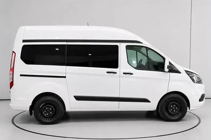 Usado Ford Transit Trend 130 CV (95 kW) 2022 Familiar