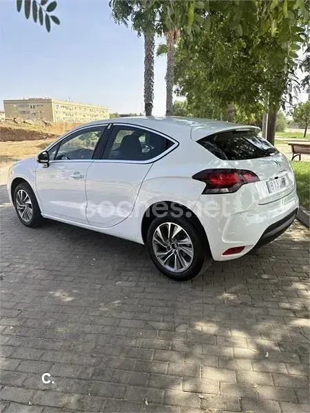 Usado Citroën DS4 112 CV (82 kW) 2013 Blanco Utilitario