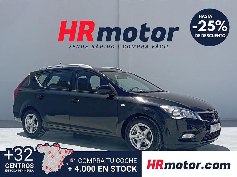 Usado Kia Ceed Sportswagon Active 117 CV (86 kW) 2011 Negro Familiar