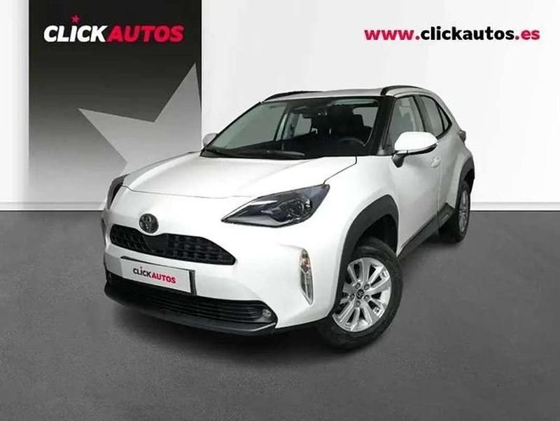 Usado Toyota Yaris Cross 117 CV (86 kW) 2025 Blanco SUV