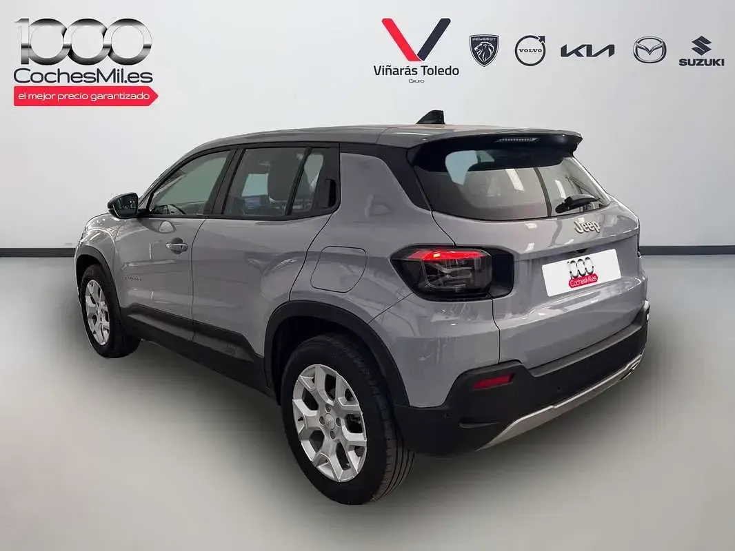 Usado Jeep Avenger Altitude 101 CV (74 kW) 2025 Gris SUV
