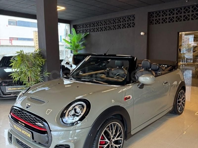 Usado Mini John Cooper Works Cabriolet 231 CV (169 kW) 2020 Gris / plata Descapotable