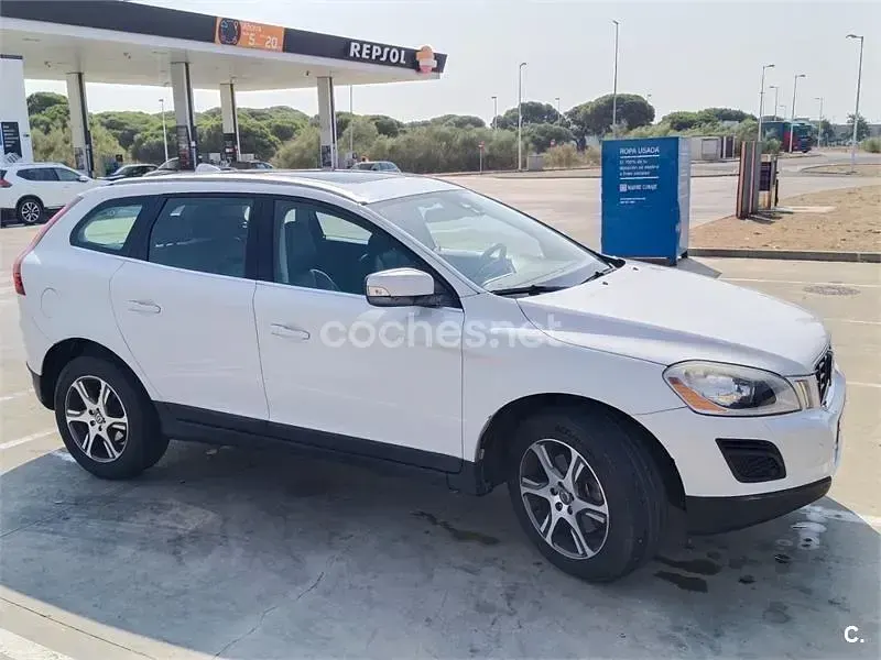 Usado Volvo XC60 R-Design 215 CV (158 kW) 2013 Blanco SUV