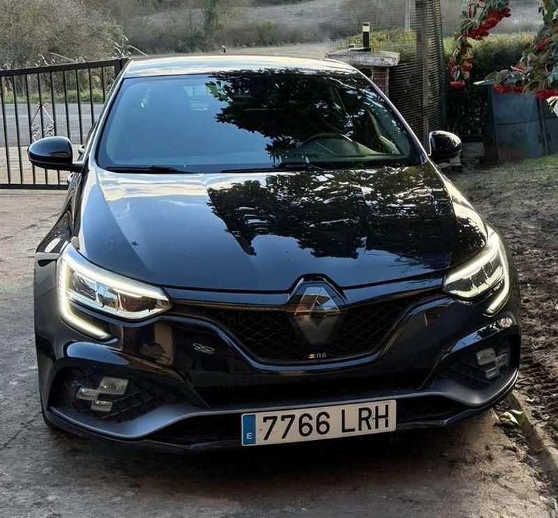 Usado Renault Mégane IV R.S. 300 CV (220 kW) 2021 Negro Utilitario