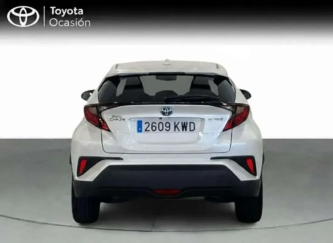 Usado Toyota C-HR Advance 122 CV (89 kW) 2019 Blanco SUV