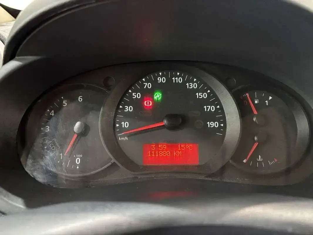 Usado Nissan NV250 94 CV (69 kW) 2020 Blanco Van