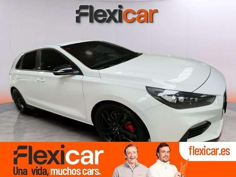 Blanco Usado 2019 Hyundai i30 Berlina | 21.490 € (Super precio) - Imagen 1/4