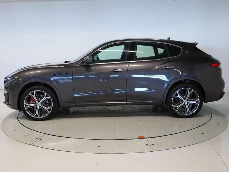 Usado Maserati Levante GT 330 CV (242 kW) 2023 Gris SUV