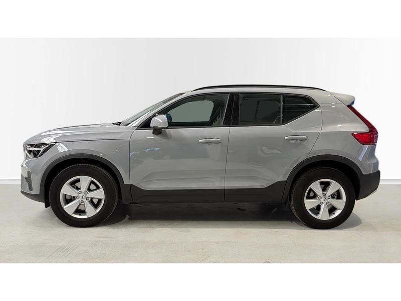 Usado Volvo XC40 163 CV (119 kW) 2025 Gris SUV