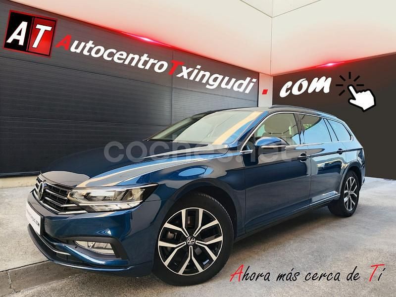 Azul Usado 2021 VW Passat Executive Familiar | 27.990 € (Caro) - Imagen 1/4