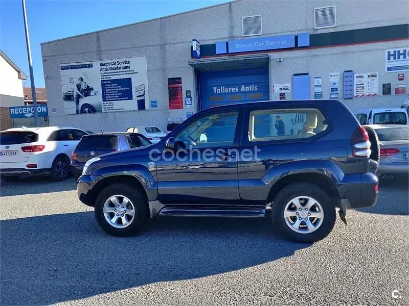 Usado Toyota Land Cruiser 163 CV (119 kW) 2005 Azul SUV
