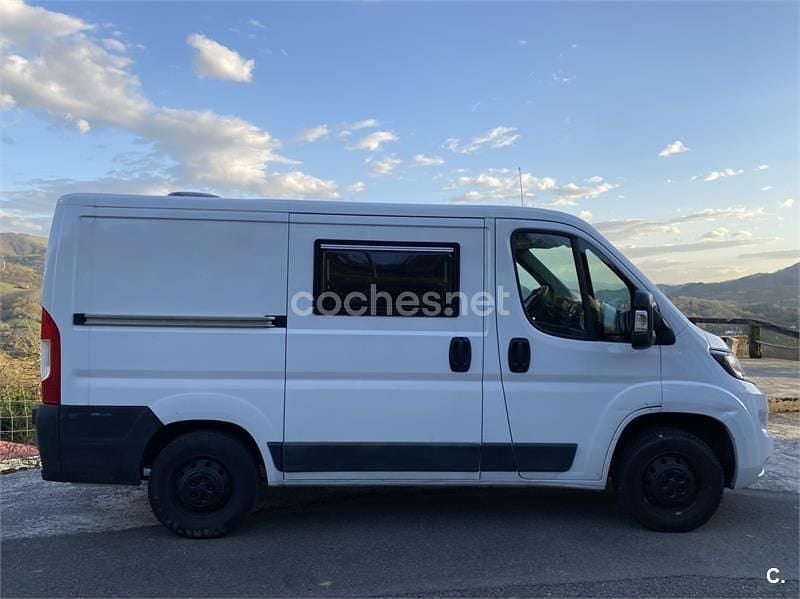 Usado Peugeot Boxer 110 CV (80 kW) 2012 Blanco Van