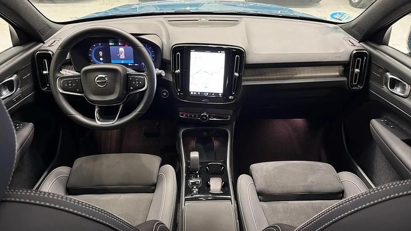 Begagnad Volvo XC40 Ultra 163 HK (119 kW) 2024 SUV