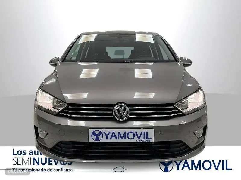 Usado VW Golf Sportsvan Advance 125 CV (91 kW) 2015 Gris Monovolumen