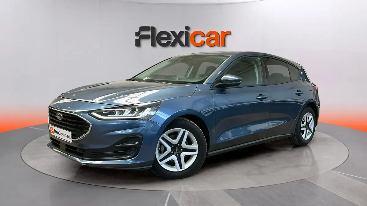 Usado Ford Focus Active 120 CV (88 kW) 2022 Azul Berlina