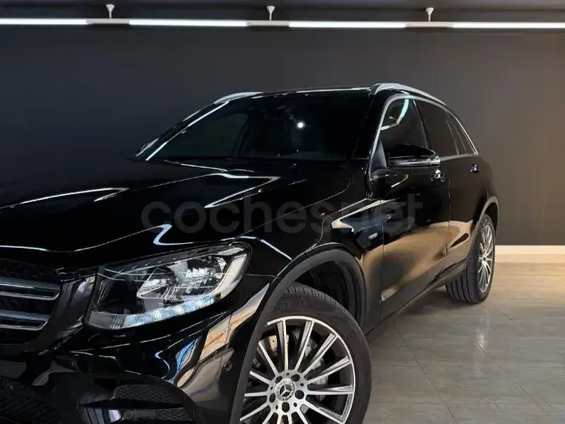 Usado Mercedes GLC350 320 CV (235 kW) 2017 Negro SUV