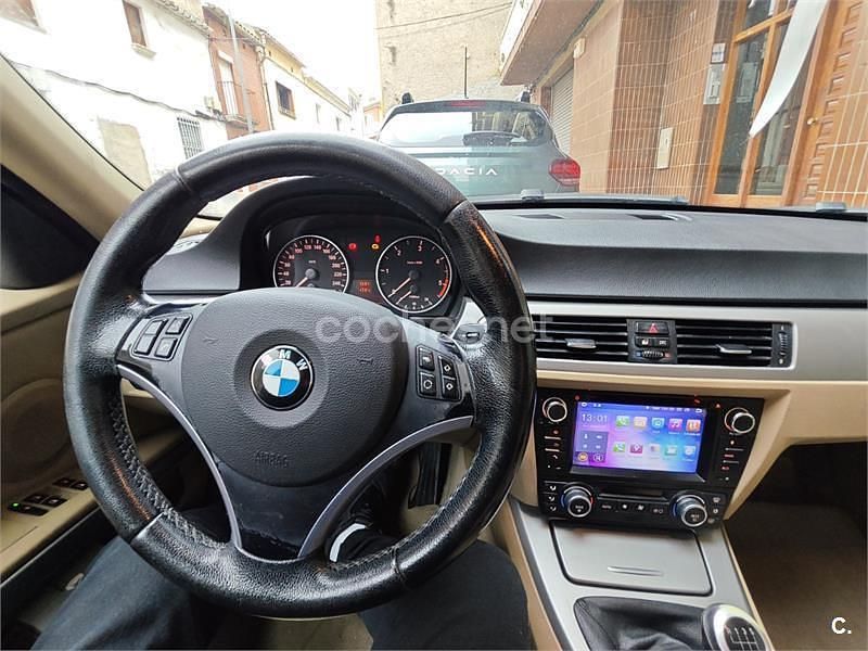 Usado BMW 318 122 CV (89 kW) 2007 Azul Berlina