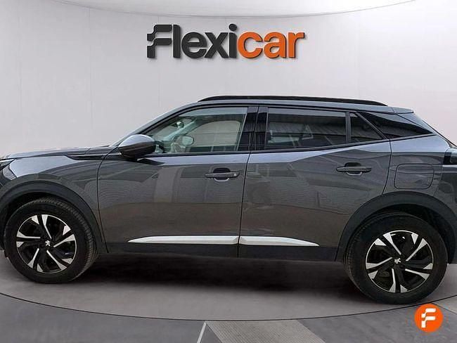 Usado Peugeot 2008 Allure 130 CV (95 kW) 2021 Gris SUV