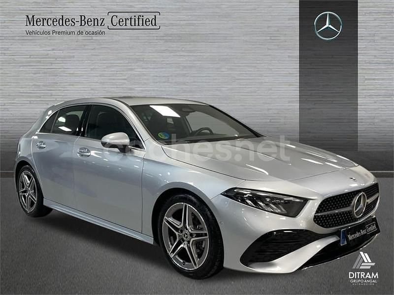 Usado Mercedes A200 163 CV (119 kW) 2024 Gris / plata Berlina
