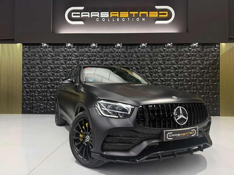 Usado Mercedes GLC220 194 HP (142 kW) 2021 Preto Coupé