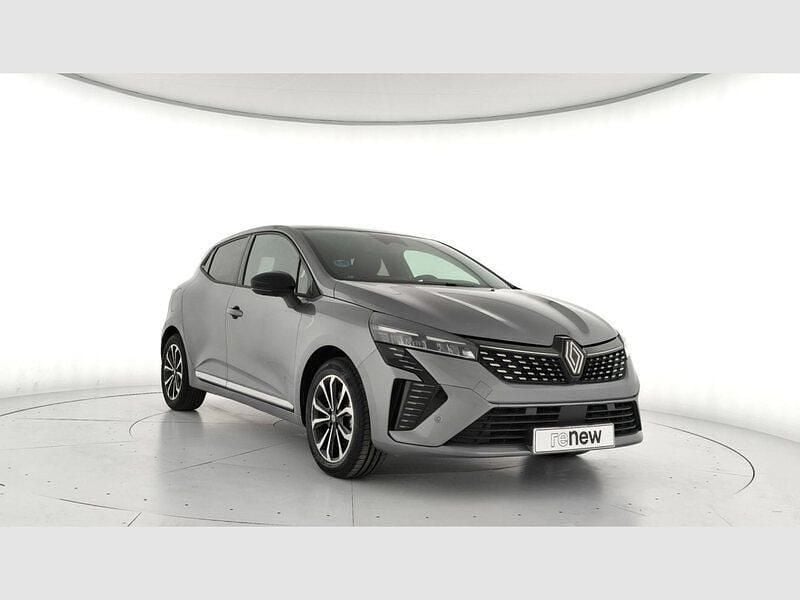 Usado Renault Clio V Techno 140 CV (102 kW) 2025 Gris Berlina