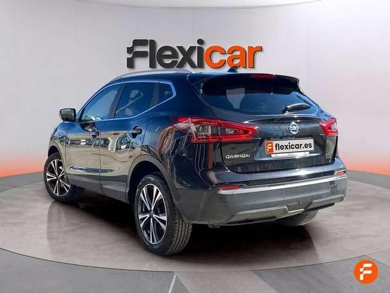Usado Nissan Qashqai Acenta 140 CV (102 kW) 2019 Negro SUV
