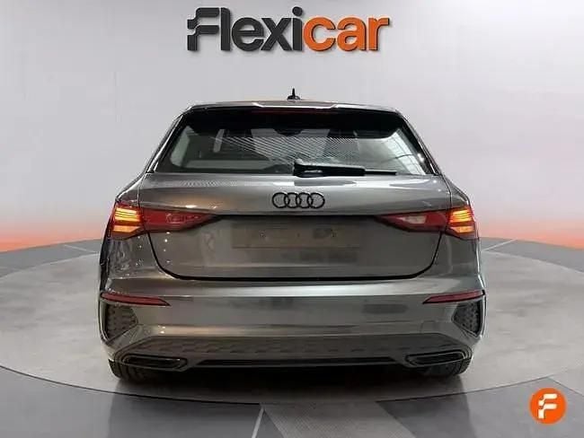 Usado Audi A3 Sportback e-tron S-Line 204 CV (150 kW) 2021 Gris Utilitario