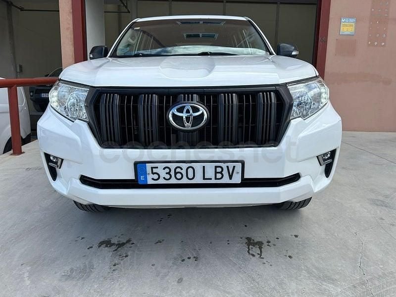 Usado Toyota Land Cruiser 177 CV (130 kW) 2019 Blanco SUV