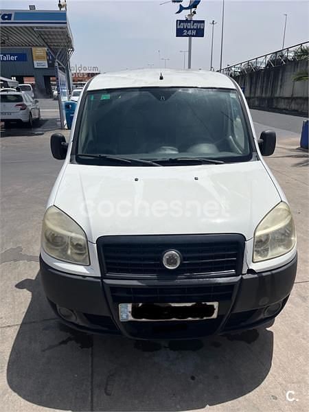 Blanco Usado 2011 Fiat Doblò Monovolumen | 3200 € (Super precio) - Imagen 1/4