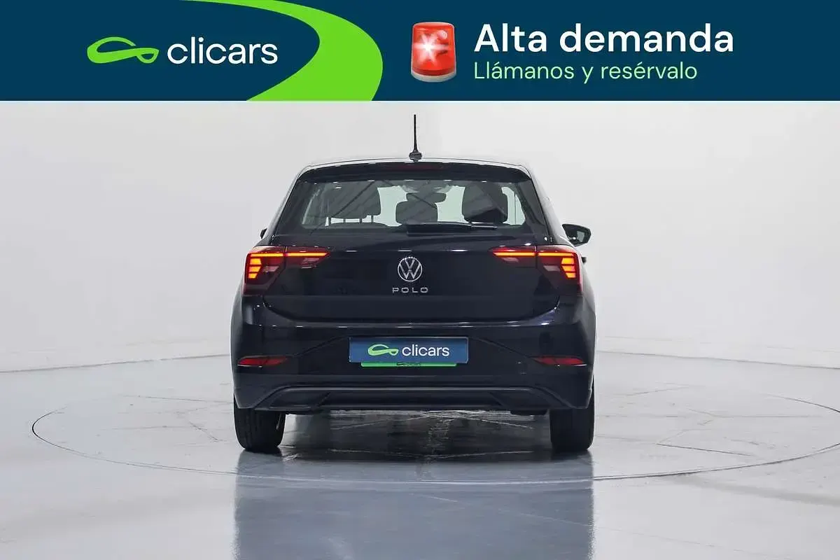 Usado VW Polo Life 95 CV (69 kW) 2022 Negro Utilitario