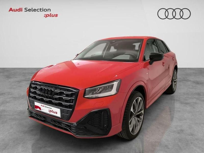 Rojo Usado 2023 Audi Q2 Sport SUV | 32.790 € (Un poco caro) - Imagen 1/4