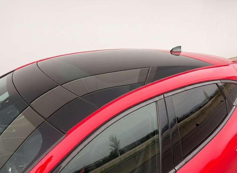 Usado Jaguar E-Pace R-Dynamic 163 CV (119 kW) 2021 Rojo SUV